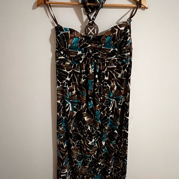 Le Chateau Maxi dress - S/P - Picture 3 of 8